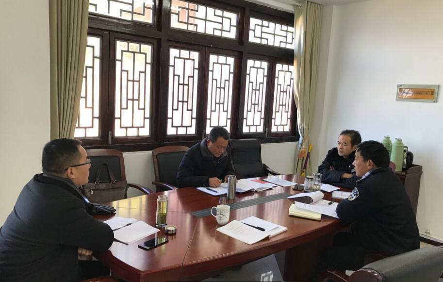 花管处总支委员会召开组织生活会