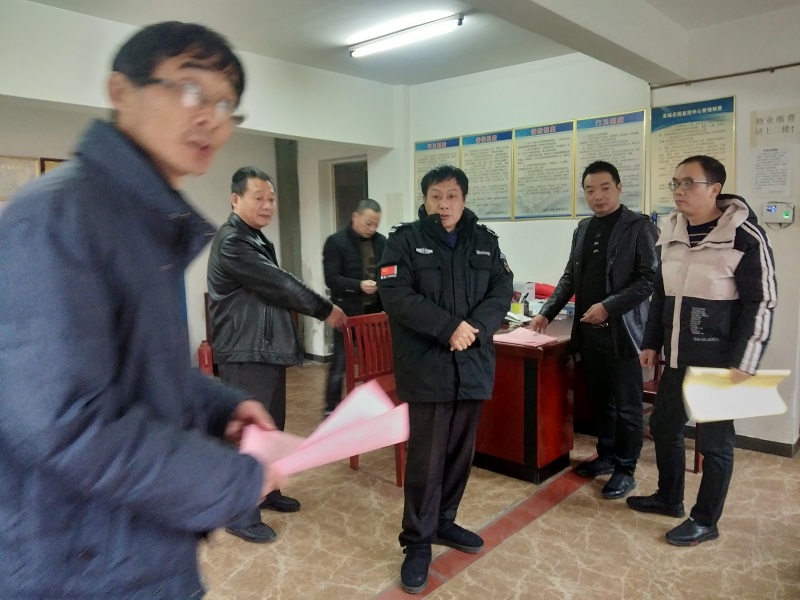 县花管处扎实开展城区烟花爆竹禁限放工作