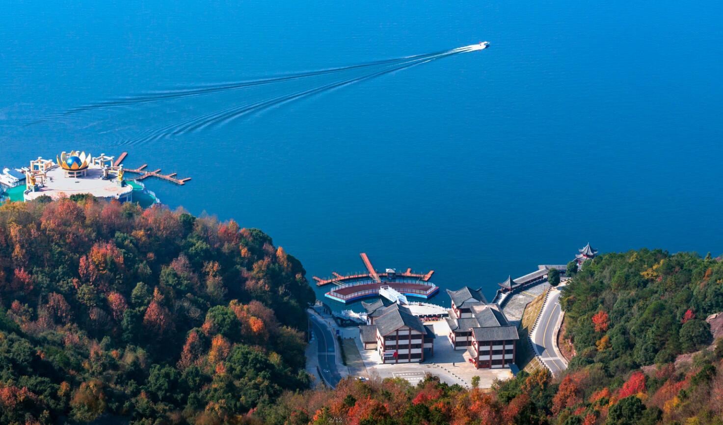 景区概况 花亭湖简介             花亭湖旅游区位于安徽省太湖县城北