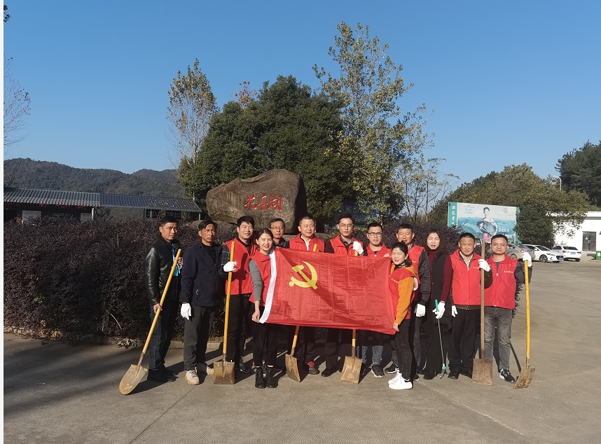 “党建引领，创卫生城市”我们在行动