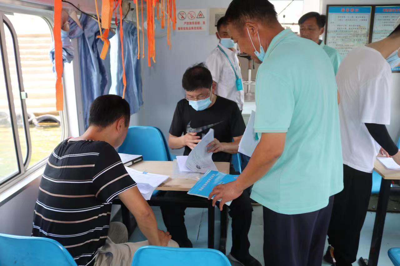 花亭湖水上客运公司开展水路运输安全 “百日行动”