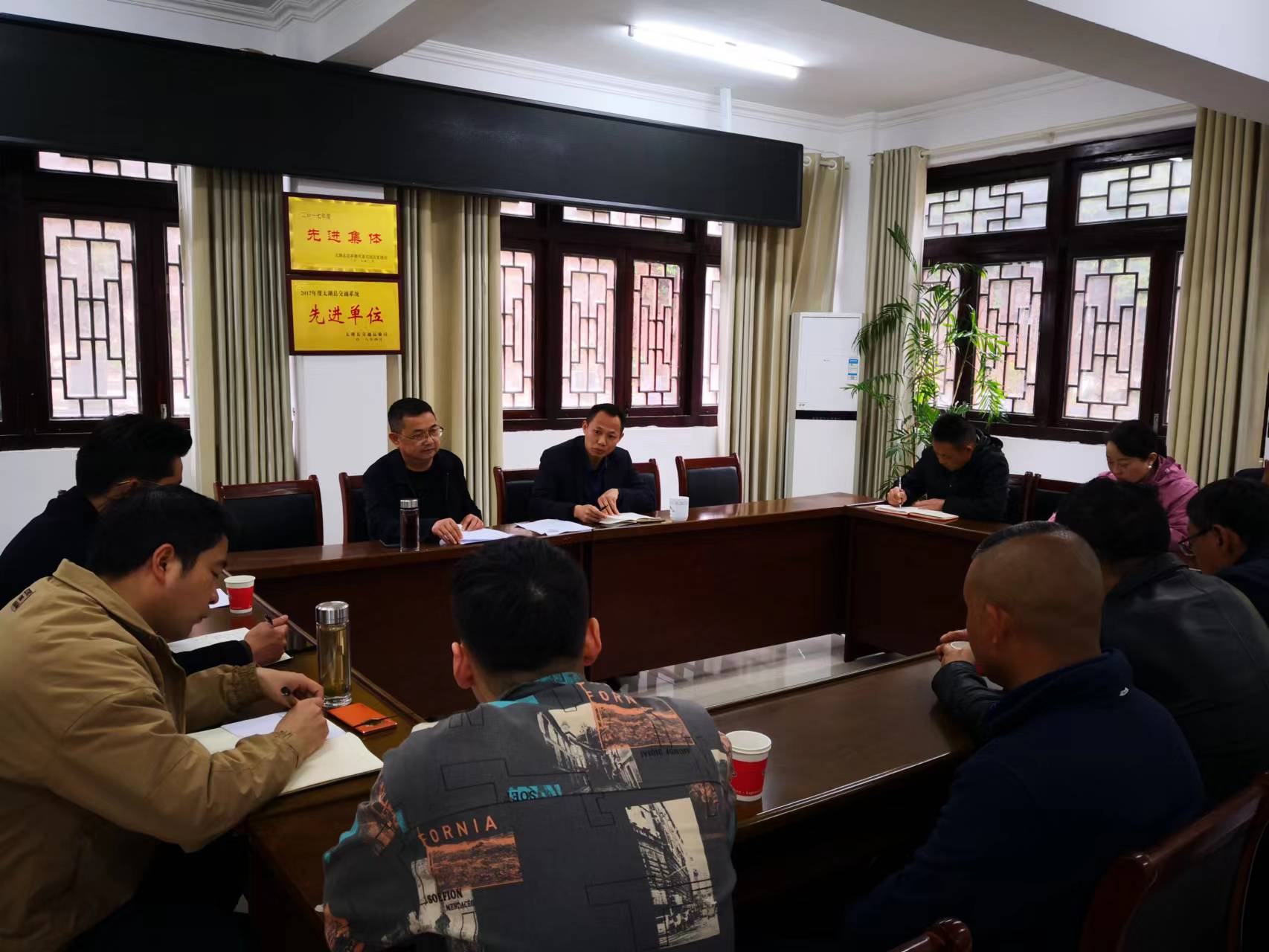 方根应到花亭湖水上客运公司开展“进企业班组讲安全”活动